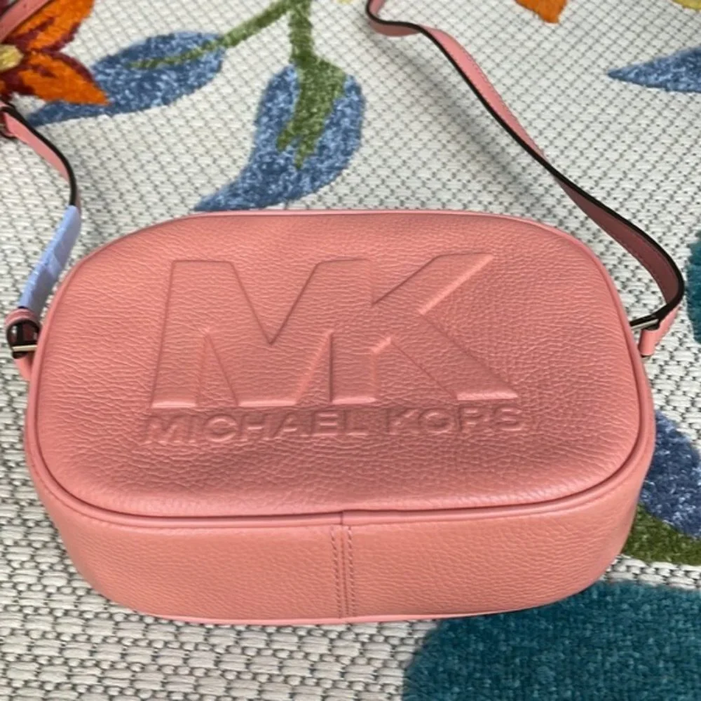 MICHAEL KORS Jet Set Medium Embossed Pebbled Leather Crossbody Bag Sherbert